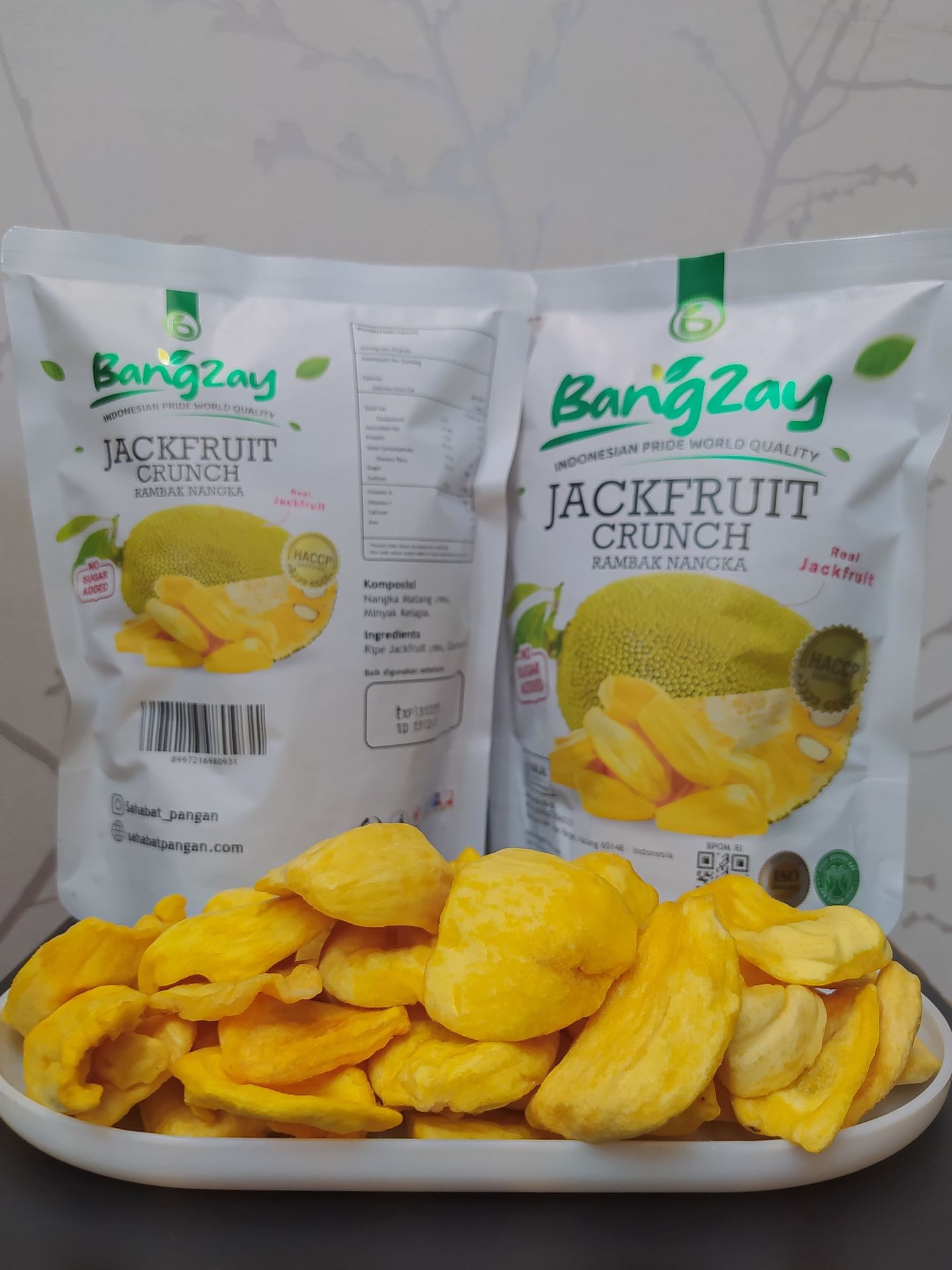 Vacuum Fried Jackfruit, Mango, and Banana.